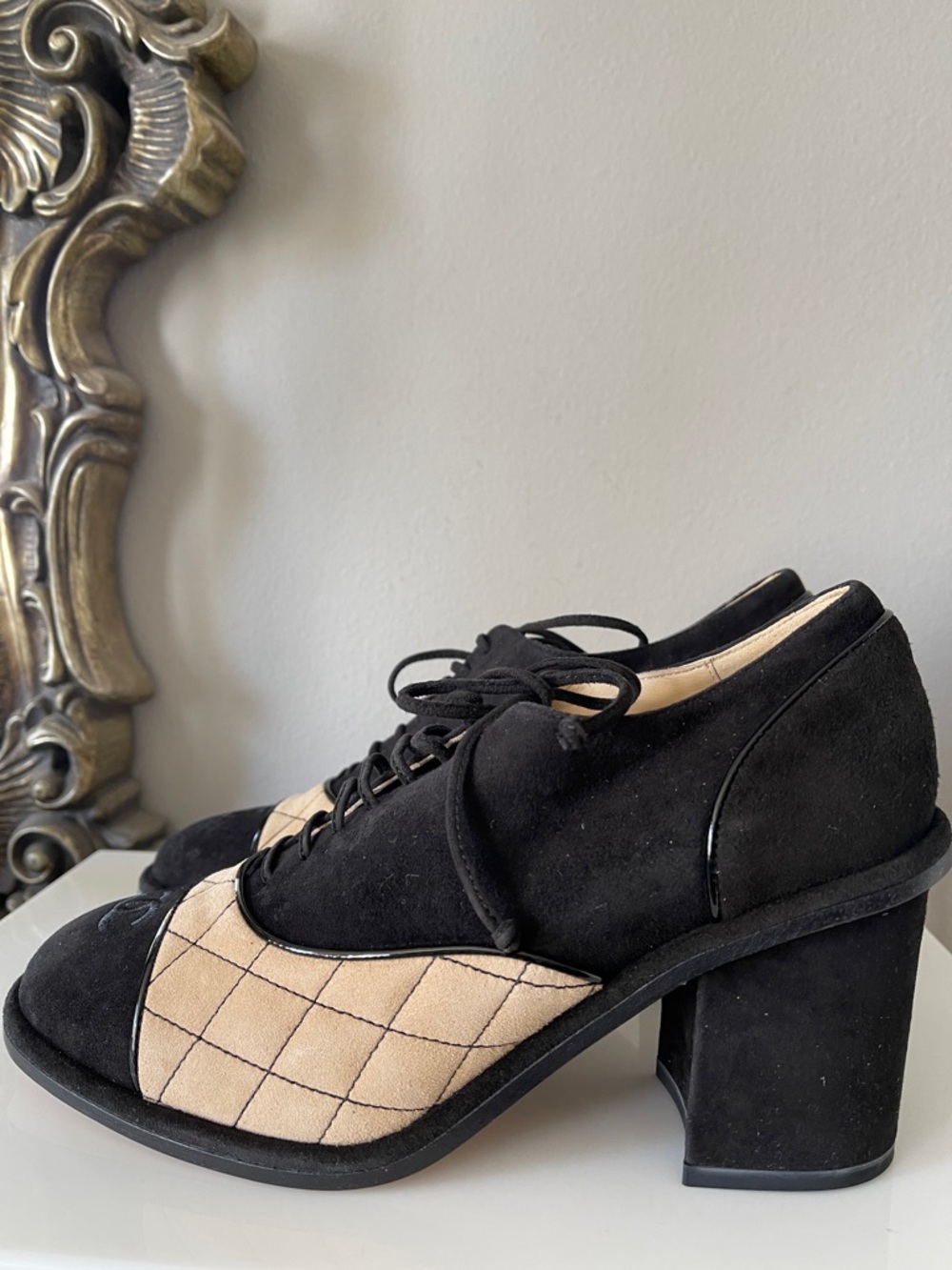 NIB Chanel™ Goatskin Black and Beige CC Lace-Ups Shoes Booties block heel - Picture 3 of 10